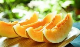 吃羊角蜜瓜舌头又麻又肿,羊角蜜瓜引发的麻肿之旅