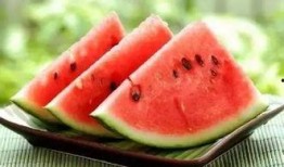 现代学校吃瓜事件,揭秘现代校园里的“瓜田李下”现象