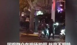 周深吃瓜翻车现场,意外成为网络笑柄