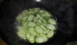 角瓜能煮着吃么,探索煮食新体验