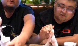 大兄弟吃瓜吗,揭秘娱乐圈幕后故事