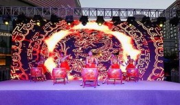 吃瓜龙湖区,品味美食，畅游人间烟火气”