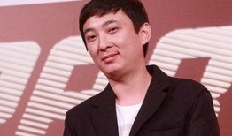 杨笠吃瓜不挑瓜是真的吗,揭秘真实性格与网络传闻