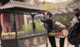 寺庙吃瓜女生,吃瓜女生揭秘神秘佛国之谜