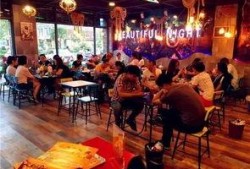 吃瓜媳妇探店,揭秘美食背后的故事与风情